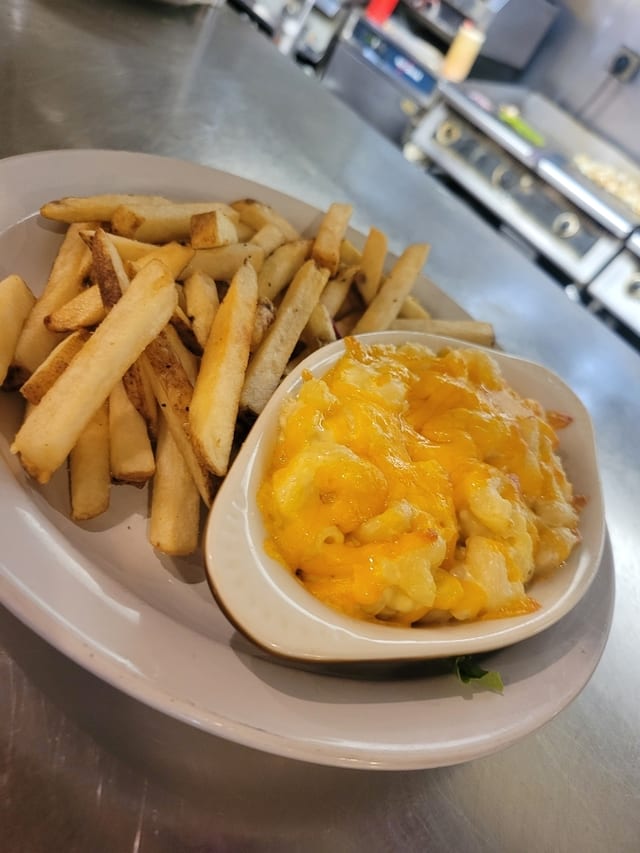 Kids Mac & Cheese.