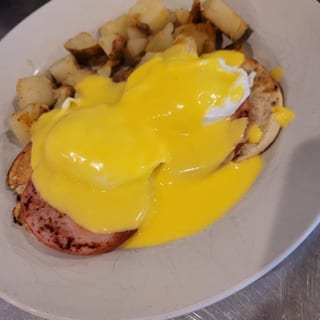 Eggs Benedict
